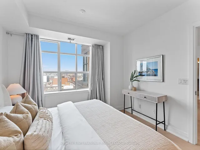 Additional property image - 438 Richmond St Unit 1406