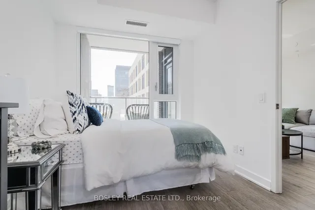 Additional property image - 543 Richmond St Unit 314