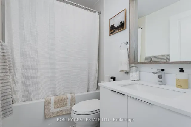 Additional property image - 543 Richmond St Unit 314