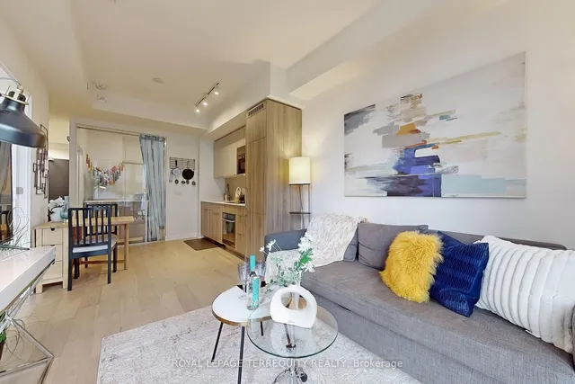 Additional property image - 840 St Clair Ave Unit 612