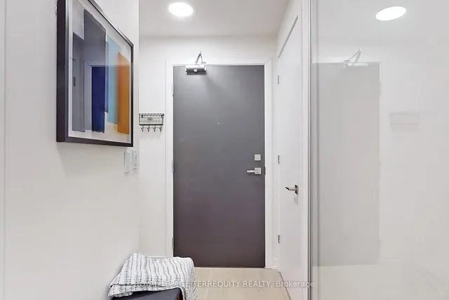 Additional property image - 840 St Clair Ave Unit 612