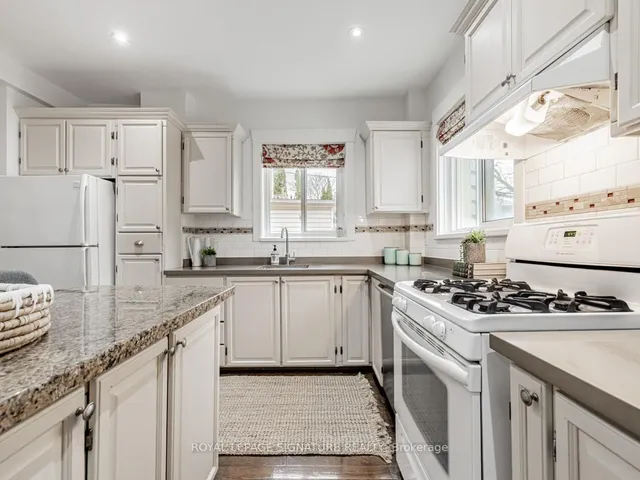 Additional property image - 22 Barrie Ave
