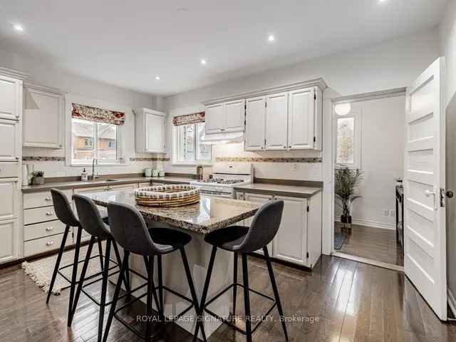 Additional property image - 22 Barrie Ave