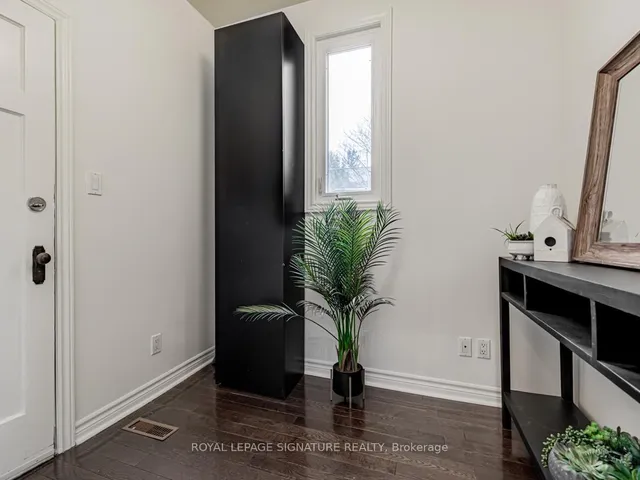 Additional property image - 22 Barrie Ave