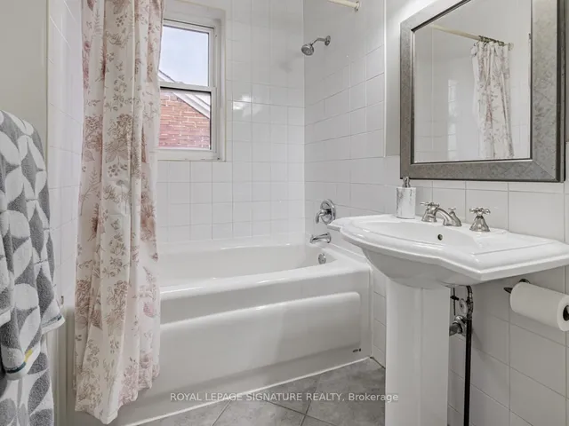 Additional property image - 22 Barrie Ave