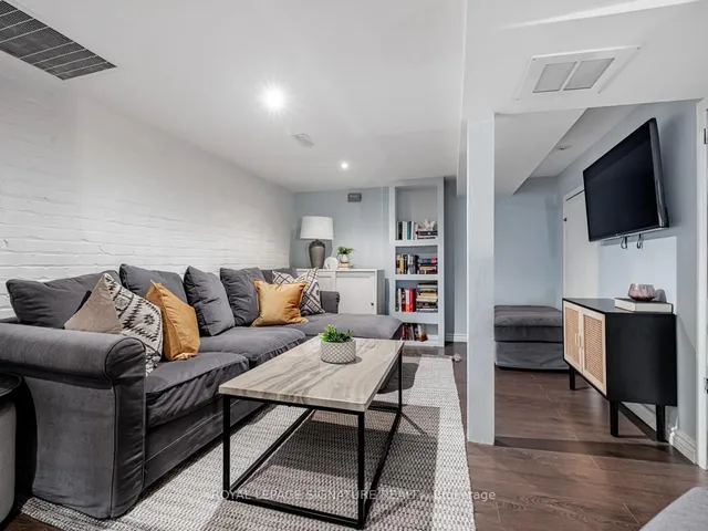Additional property image - 22 Barrie Ave