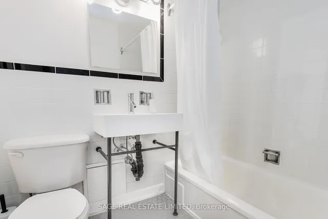 Additional property image - 575 Avenue Rd Unit 803