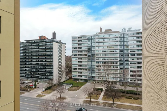 Additional property image - 575 Avenue Rd Unit 803