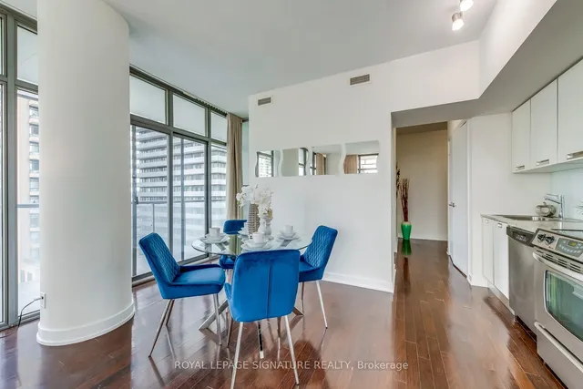 Additional property image - 33 Charles St Unit 2009