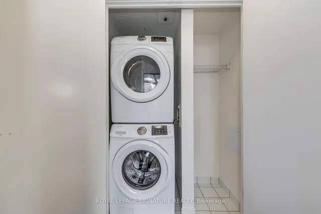 Additional property image - 33 Charles St Unit 2009