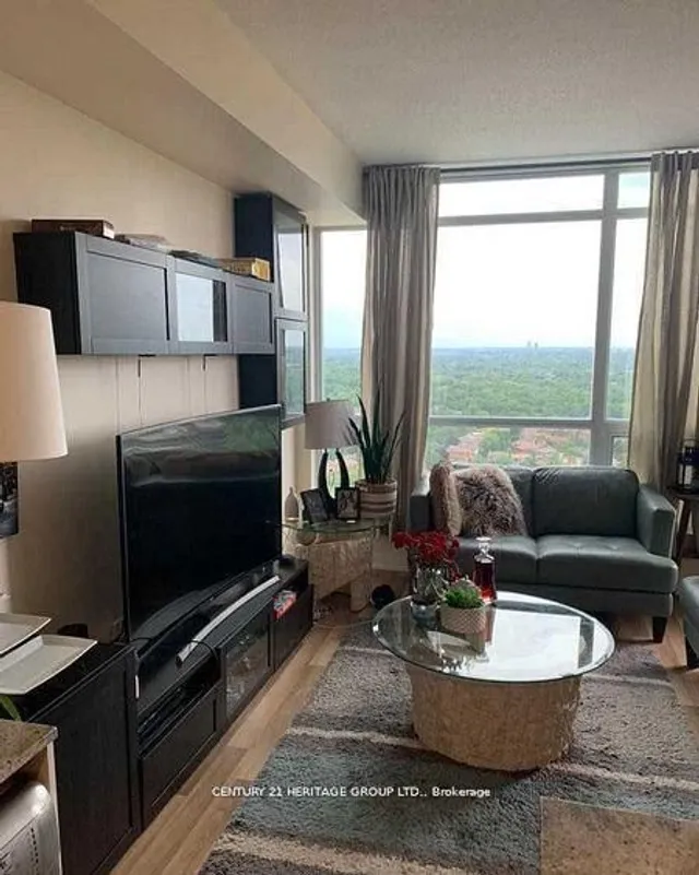 Additional property image - 33 Singer Crt Unit 2903