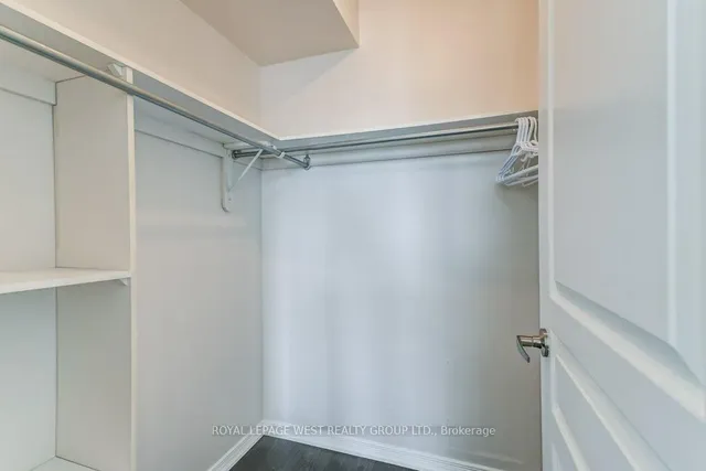 Additional property image - 308 Palmerston Ave Unit 403