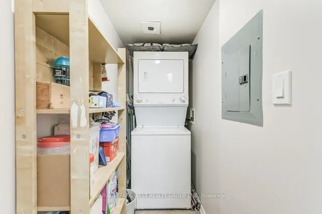 Additional property image - 308 Palmerston Ave Unit 403
