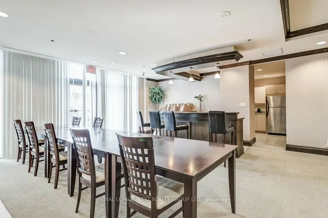 Additional property image - 308 Palmerston Ave Unit 403