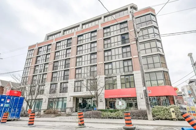 Additional property image - 308 Palmerston Ave Unit 403