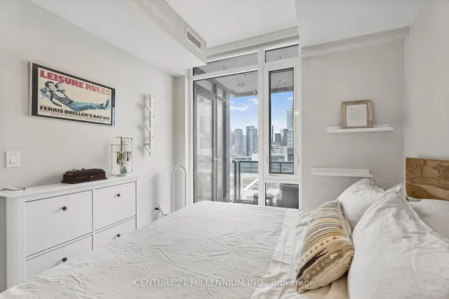 Additional property image - 27 Bathurst St Unit 1712