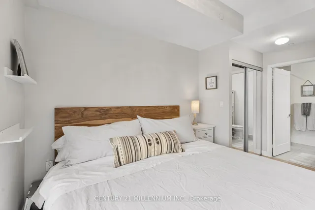 Additional property image - 27 Bathurst St Unit 1712