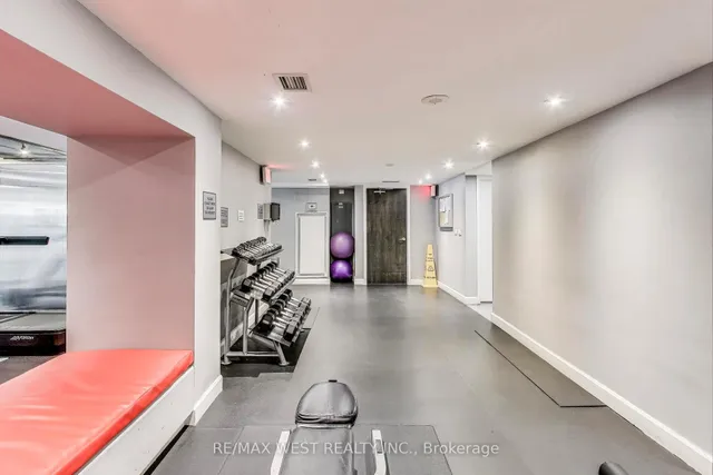 Additional property image - 22 Wellesley St Unit 204