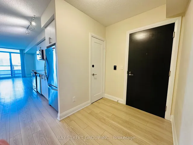 Additional property image - 18 Graydon Hall Dr Unit 501