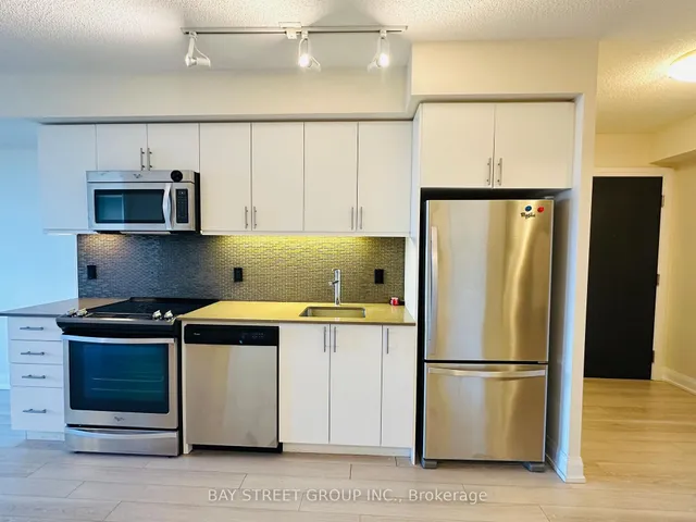 Additional property image - 18 Graydon Hall Dr Unit 501