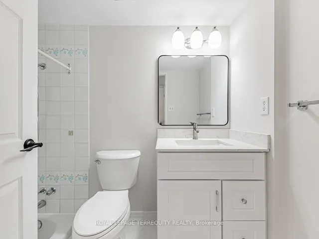 Additional property image - 1555 Finch Ave Unit 908