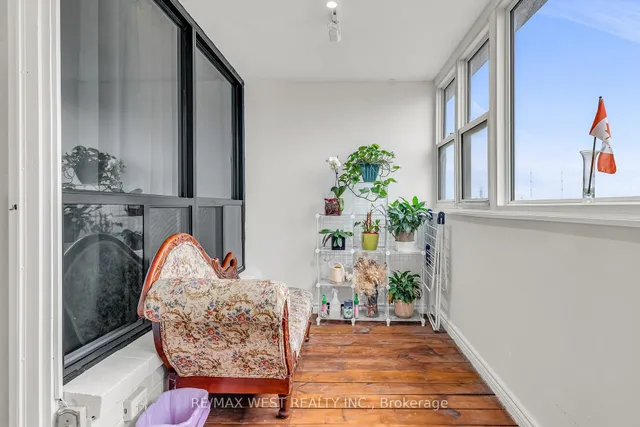 Additional property image - 155 Leeward Glwy Unit 305