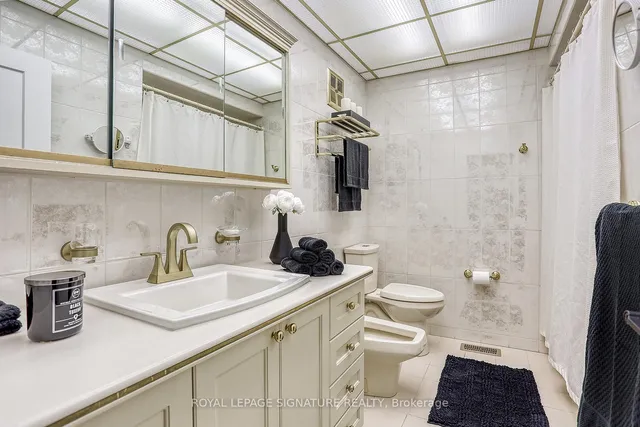 Additional property image - 24 Clayland Dr