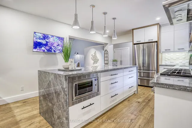 Additional property image - 24 Clayland Dr