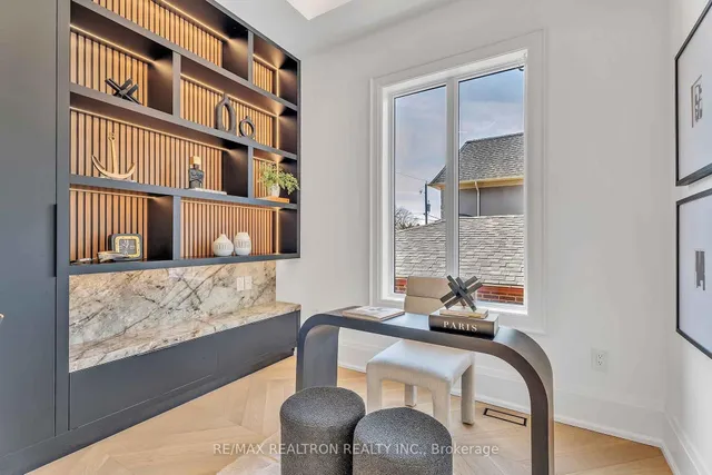 Additional property image - 58 Athabaska Ave
