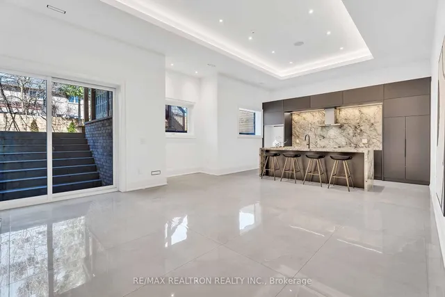 Additional property image - 58 Athabaska Ave
