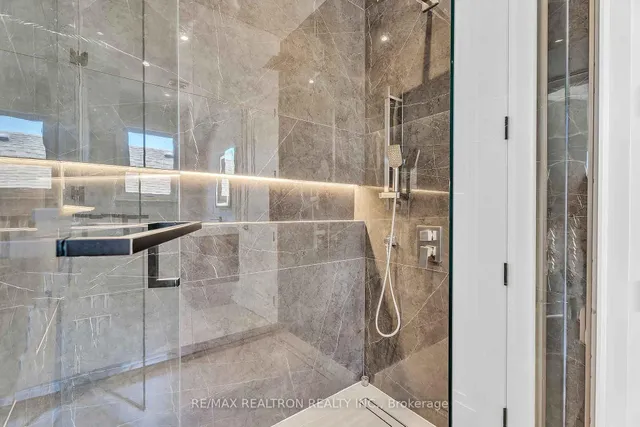 Additional property image - 58 Athabaska Ave