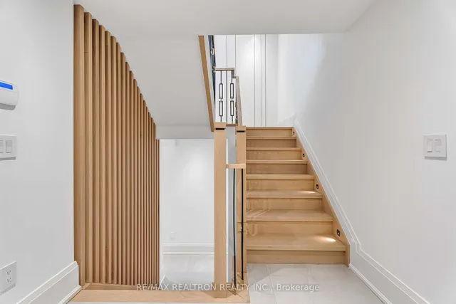 Additional property image - 58 Athabaska Ave