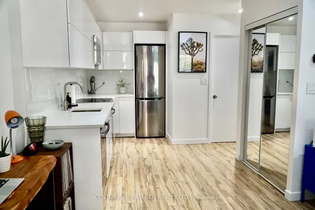 Additional property image - 415 Jarvis St Unit 115