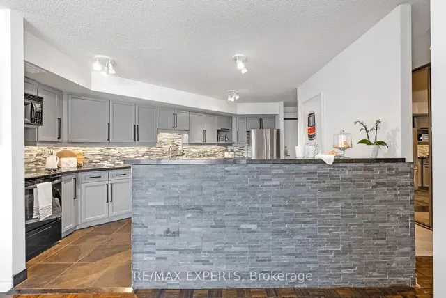 Additional property image - 70 Elmsthorpe Ave Unit 202