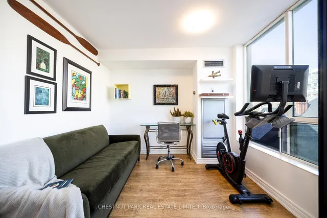 Additional property image - 95 Prince Arthur Ave Unit 522