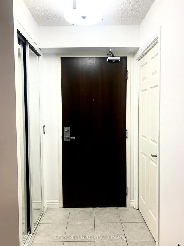 Additional property image - 19 Grand Trunk Cres Unit 3808