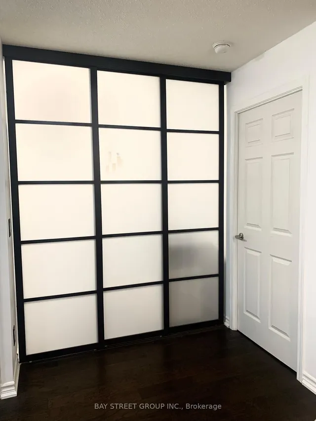 Additional property image - 19 Grand Trunk Cres Unit 3808