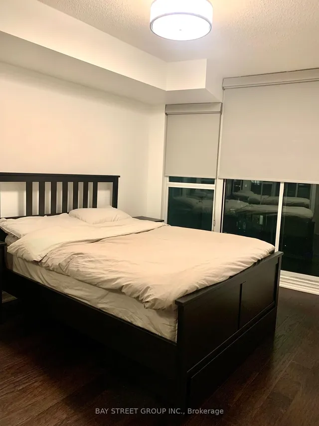 Additional property image - 19 Grand Trunk Cres Unit 3808