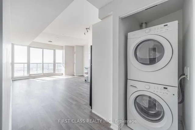 Additional property image - 150 East Liberty St Unit 2508