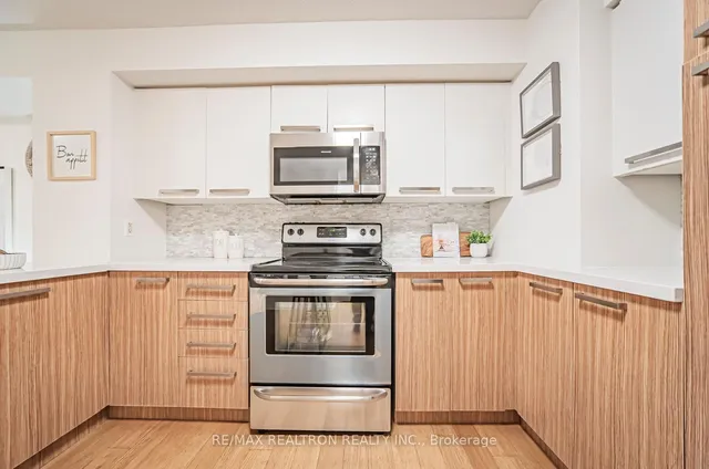 Additional property image - 11 St Joseph St Unit 102