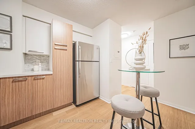 Additional property image - 11 St Joseph St Unit 102