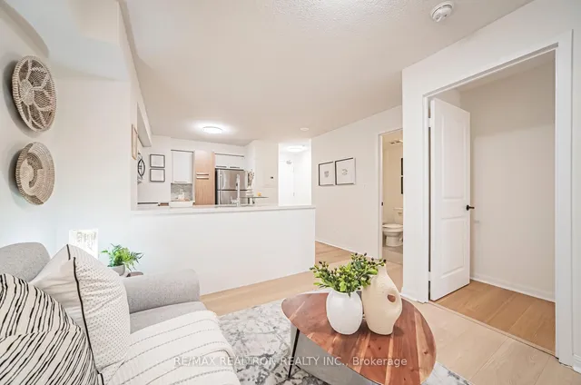 Additional property image - 11 St Joseph St Unit 102
