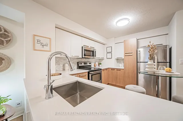 Additional property image - 11 St Joseph St Unit 102