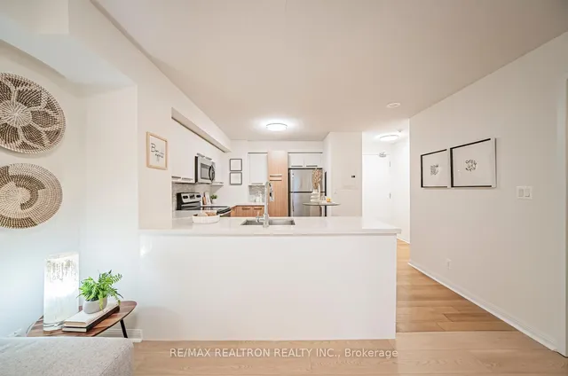 Additional property image - 11 St Joseph St Unit 102