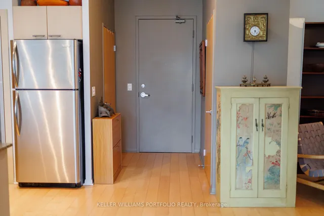 Additional property image - 333 Adelaide St Unit 1201