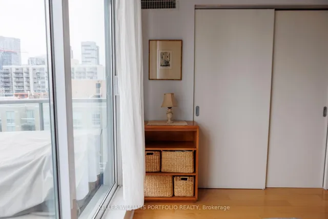 Additional property image - 333 Adelaide St Unit 1201
