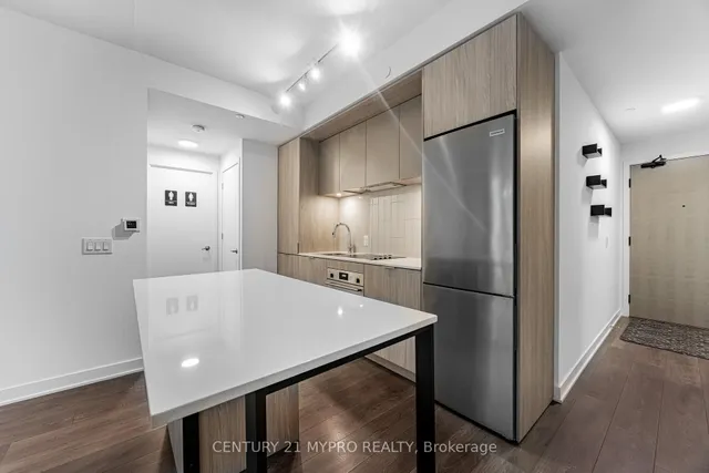 Additional property image - 130 River St Unit 807