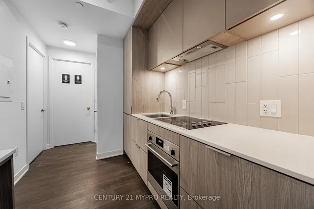 Additional property image - 130 River St Unit 807