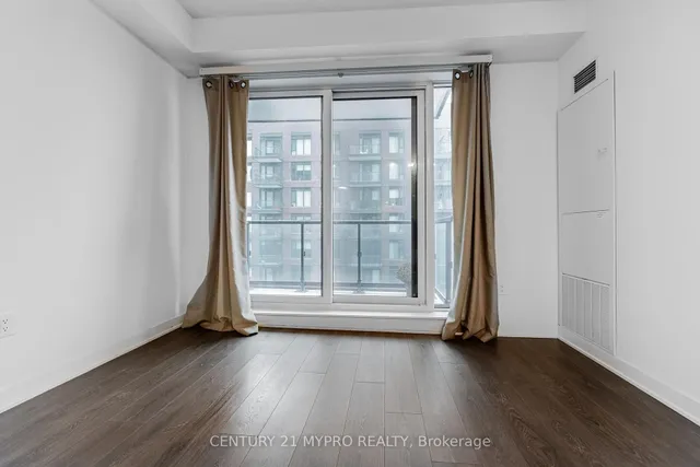 Additional property image - 130 River St Unit 807