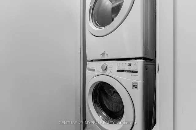 Additional property image - 130 River St Unit 807